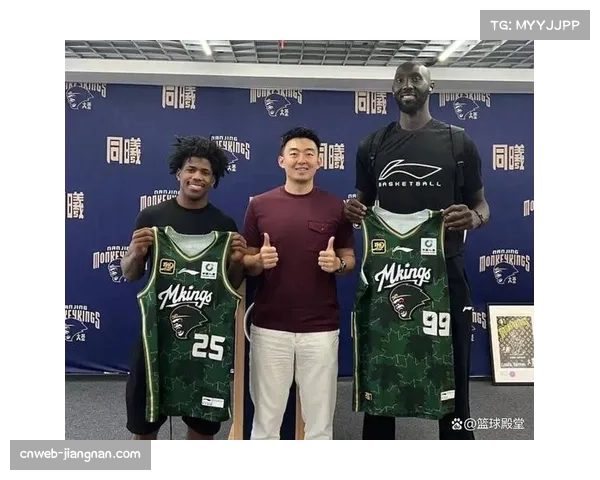 同曦外援戴维斯成交易市场焦点，多队询价寻求后场补强